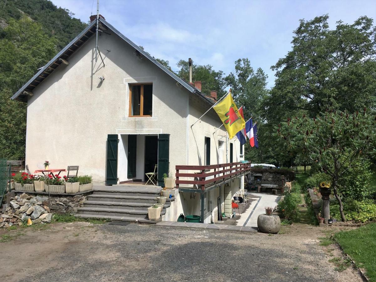 Moulin De La Fayolle Bed & Breakfast Blot-l'Eglise Eksteriør bilde